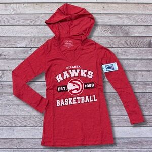 Atlanta Hawks Majestic Threads Hooded T-Shirt Long Sleeve Tee Red Women’s XS NBA